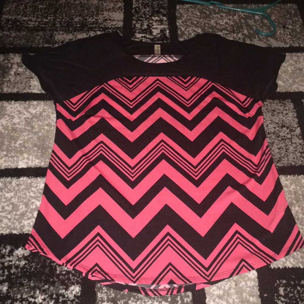 Pink and black chevron top